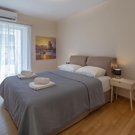 Sagittarius - Faliro Sea Side Apartment アテネ エクステリア 写真